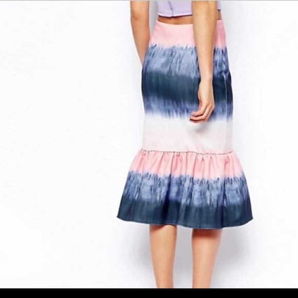 ASOS Ombre Scuba Peplum Skirt - Picture 2 of 7